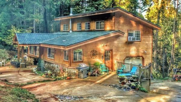 A Lovely Cabin House At Way Woods Retreat With Outdoor Hot Tub! - By Sacred Hub Mgmt Foresthill Zewnętrze zdjęcie